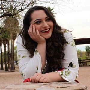 Meet your Posher, Avery